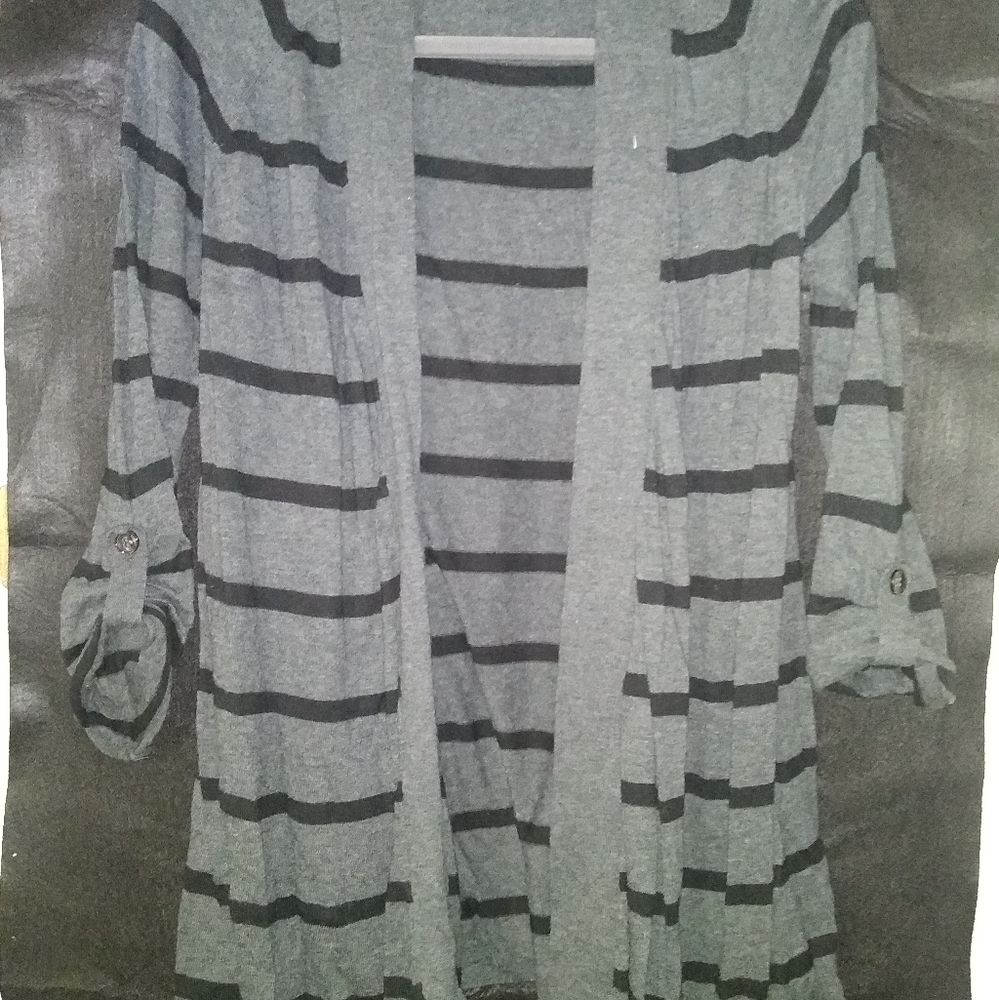 Express Medium Cardigan Grey w/Black Stripes